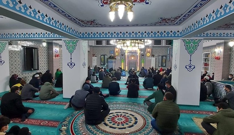 Sakarya'da Miraç Kandili idrak edildi