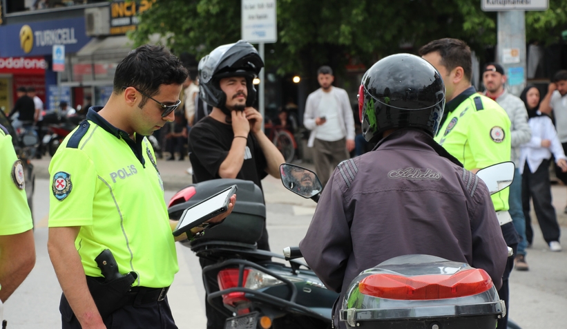 sakarya-da-motosikletlere-siki-takip-kural-tanimayanlara-ceza-yagdimgz3bu92n0
