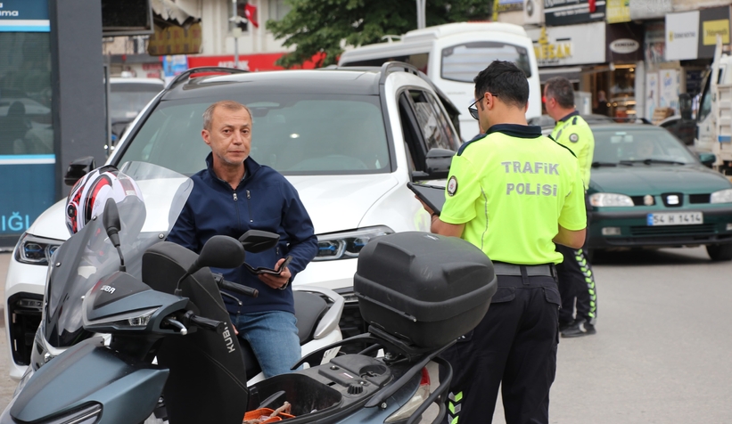 sakarya-da-motosikletlere-siki-takip-kural-tanimayanlara-ceza-yagdimgz3bu92n0