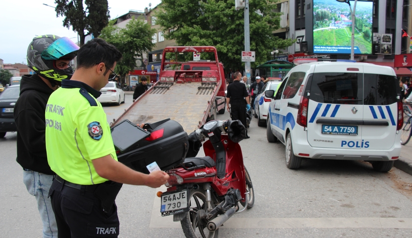 sakarya-da-motosikletlere-siki-takip-kural-tanimayanlara-ceza-yagdimgz3bu92n0