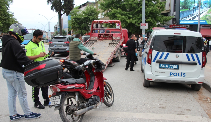 sakarya-da-motosikletlere-siki-takip-kural-tanimayanlara-ceza-yagdimgz3bu92n0