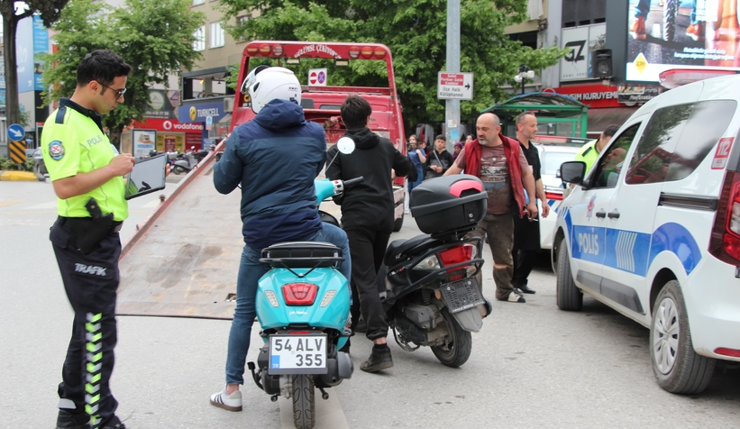 sakarya-da-motosikletlere-siki-takip-kural-tanimayanlara-ceza-yagdimgz3bu92n0