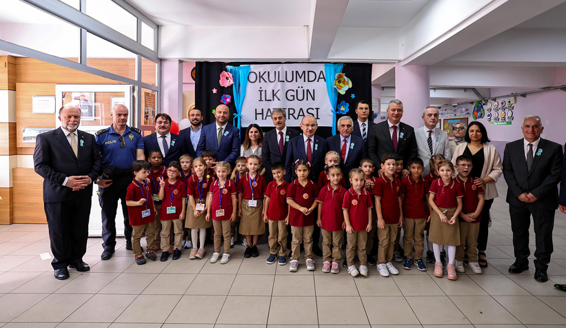 sakarya-da-okullar-torenle-acildia0q2aw1ad3