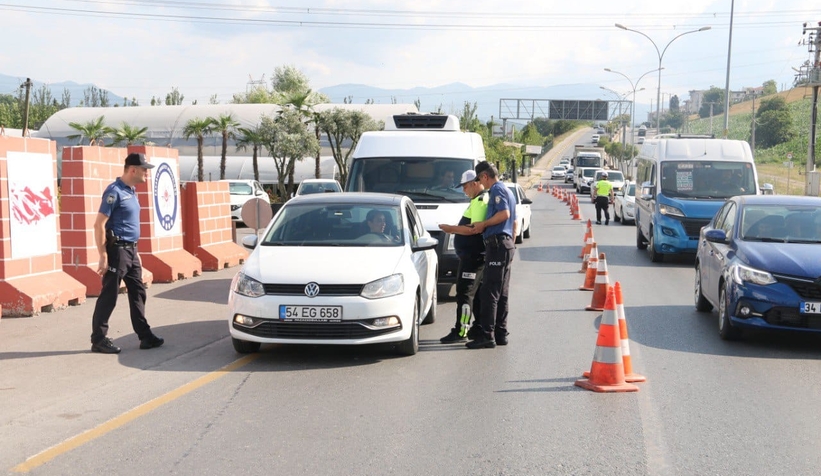 sakarya-da-polis-bayram-icin-yogun-tedbir-aldiuhhywlqya3