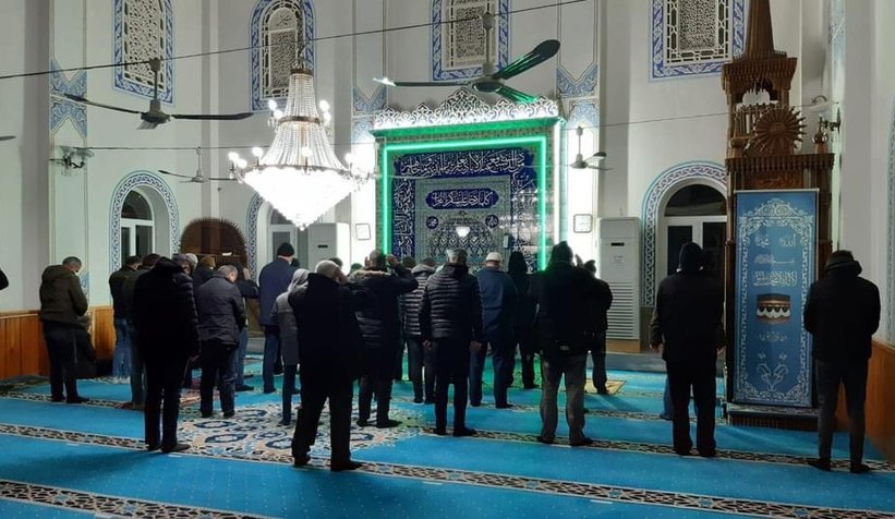 Sakarya'da Regaip Kandili dualarla idrak edildi