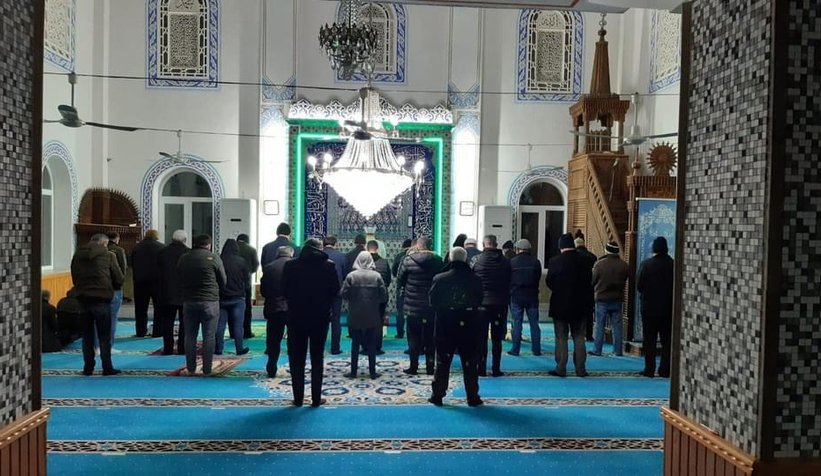 Sakarya'da Regaip Kandili dualarla idrak edildi