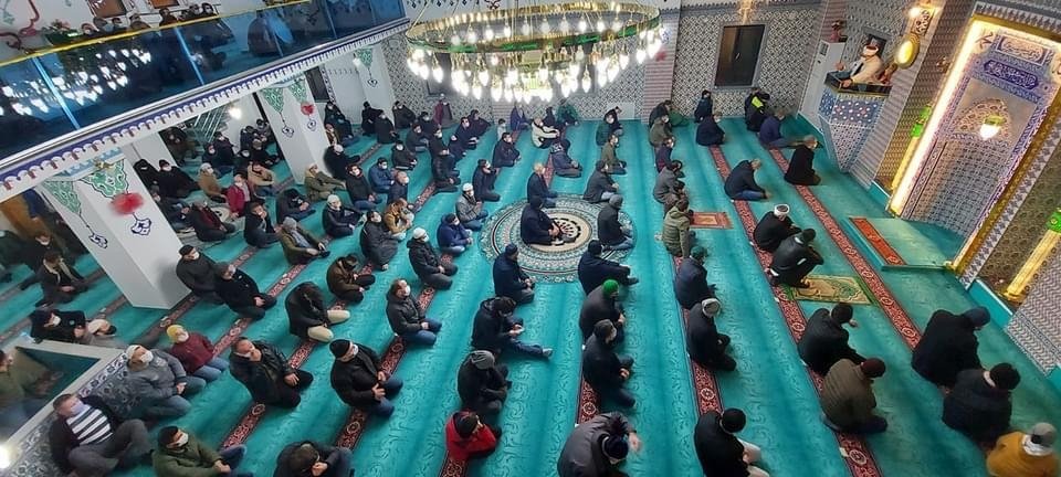 Sakarya'da Regaip Kandili dualarla idrak edildi