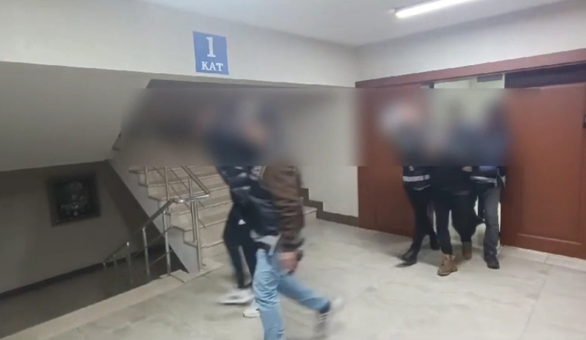 Sakarya'da silah kaçakçılığı operasyonu: 6 gözaltı