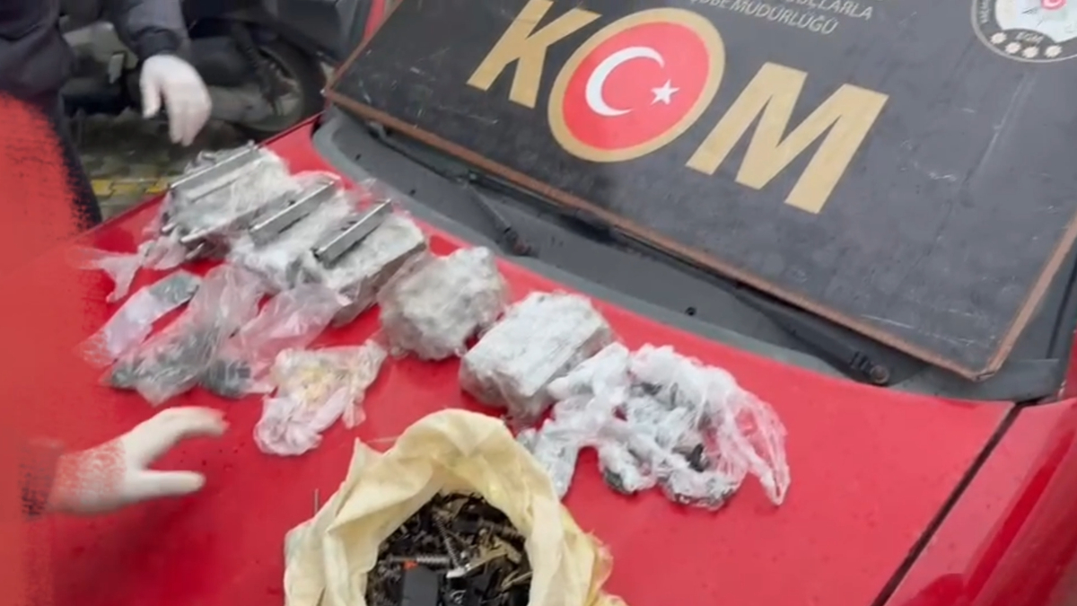 Sakarya'da silah kaçakçılığı operasyonu