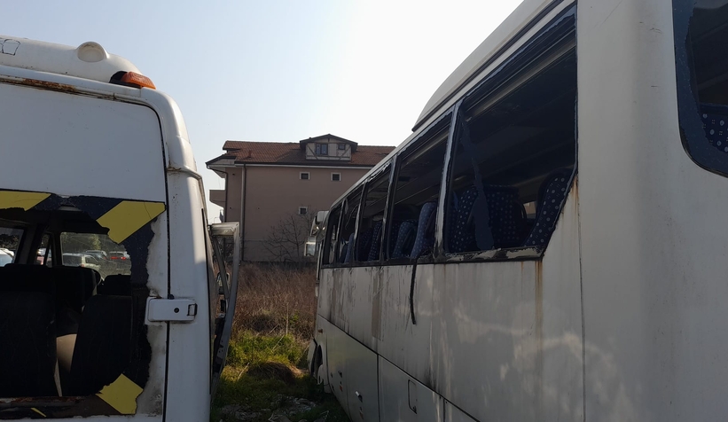 sakarya-da-terk-edilen-hurda-araclar-toplaniyorbgmzslr6mm