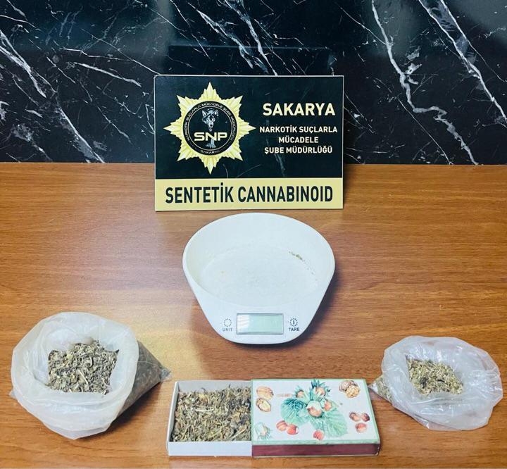 sakarya-da-torbacilara-operasyonrklyc1dlq1