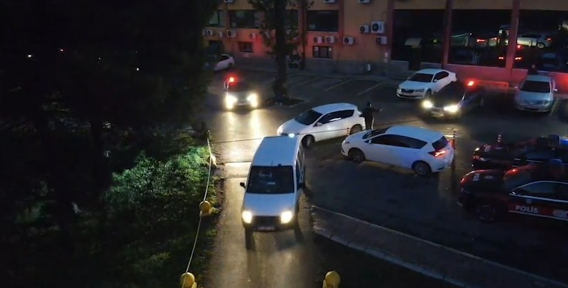 sakarya-da-torbacilara-yonelik-operasyon-kameradabxl1u0r6se