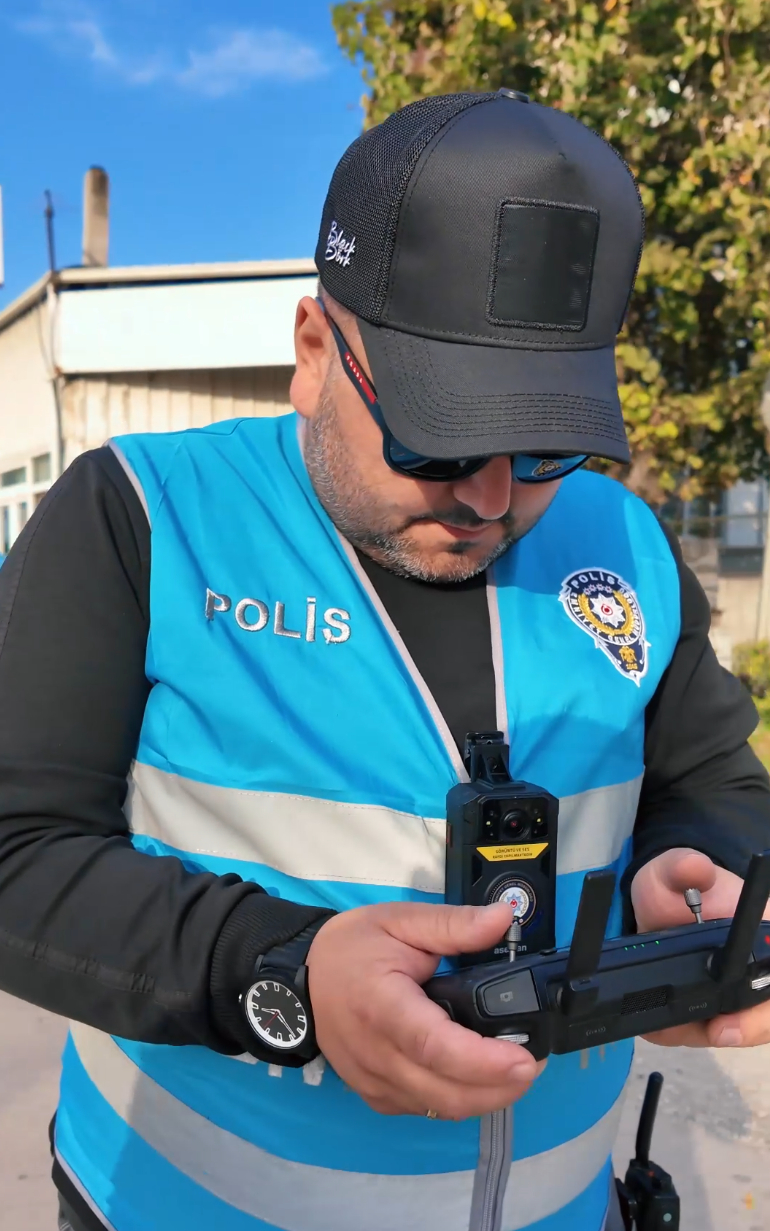 sakarya-da-trafik-polisleri-yaka-kamerasi-takacakz01hmjv4sz