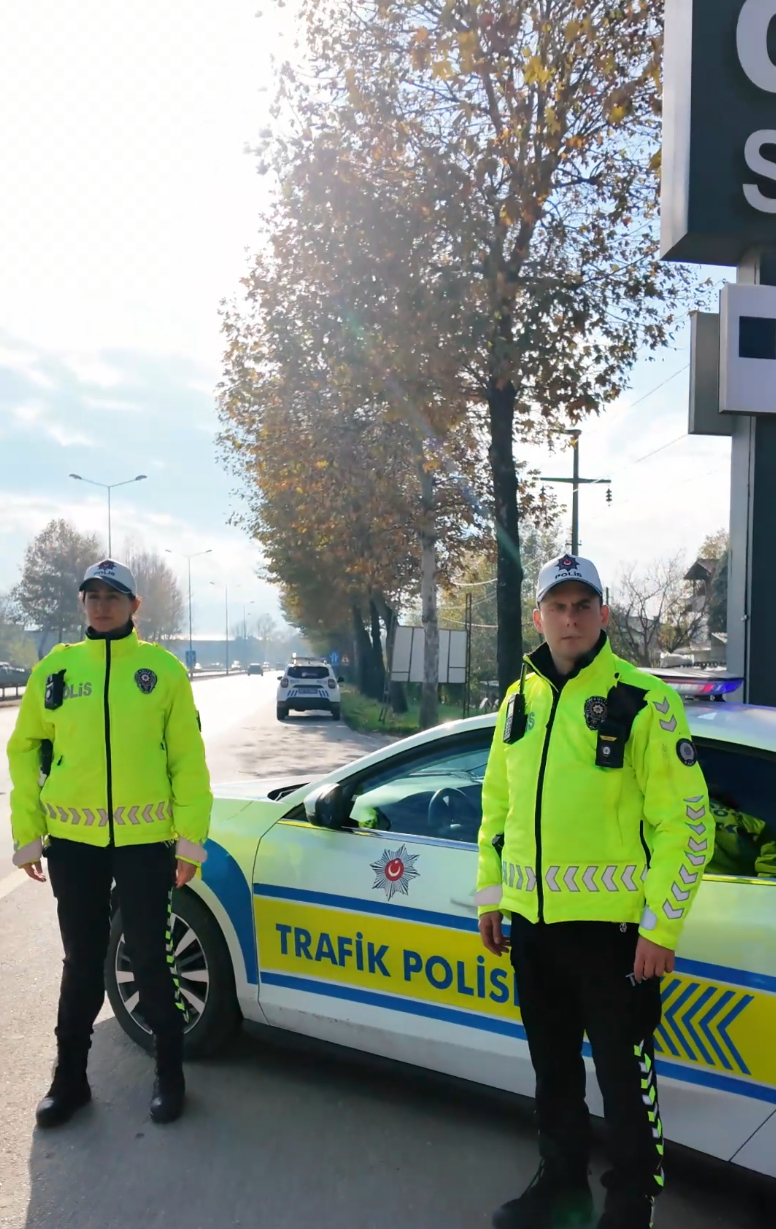 sakarya-da-trafik-polisleri-yaka-kamerasi-takacakz01hmjv4sz