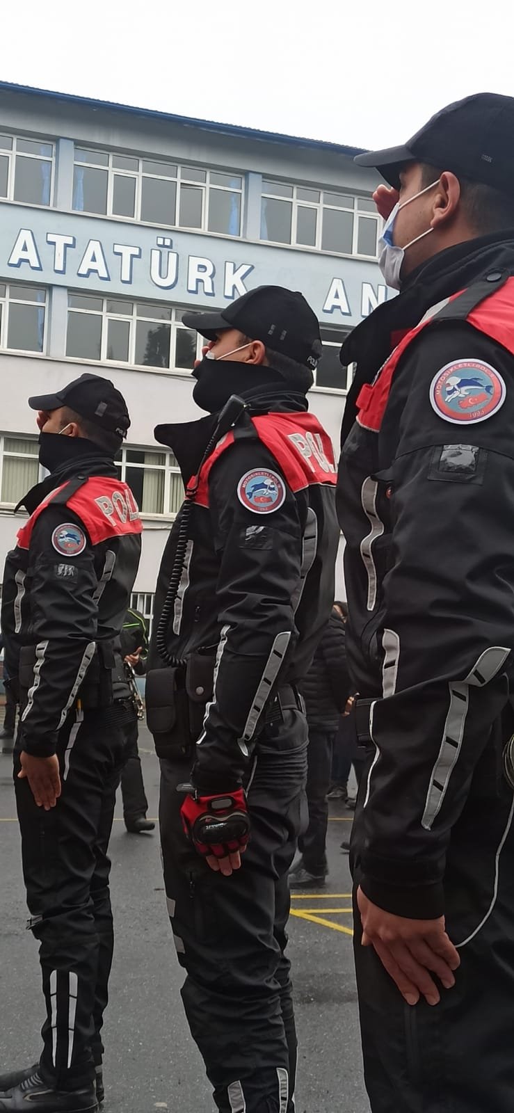 Sakarya'da tüm okullarda bayrak töreni yapıldı