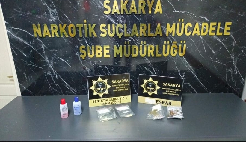 Sakarya'da uyuşturucu operasyonu: 11 gözaltı