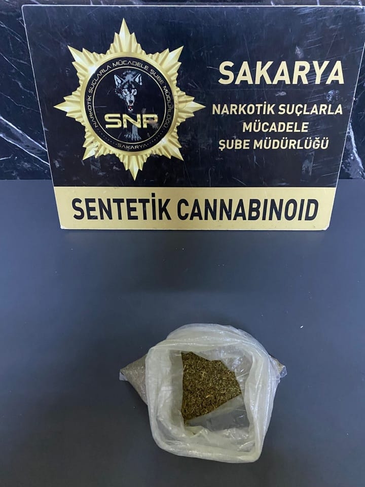 sakarya-da-uyusturucu-operasyonudgzfngp4s3