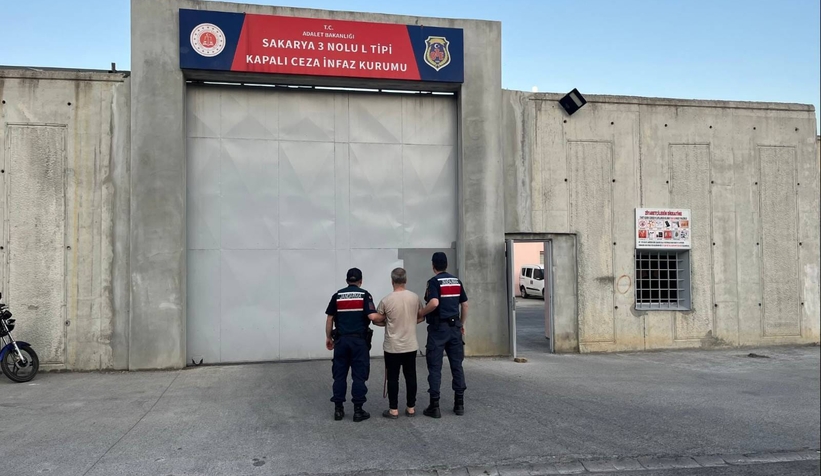sakarya-da-uyusturucu-operasyonuqw56a2xjel