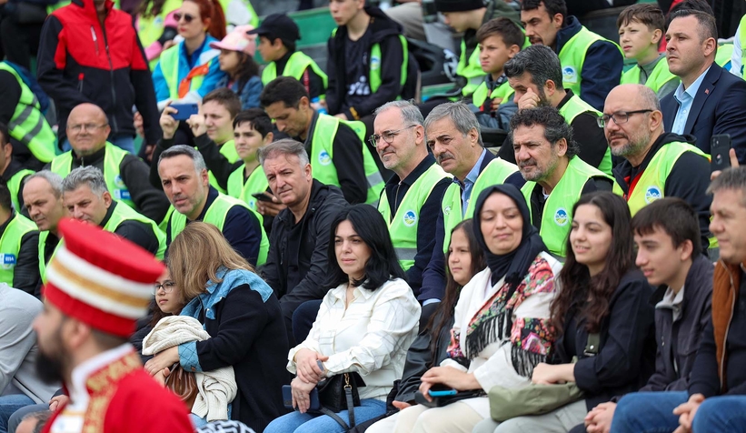 Sakarya'da hayatla yarışılmaz temalı bisiklet turu