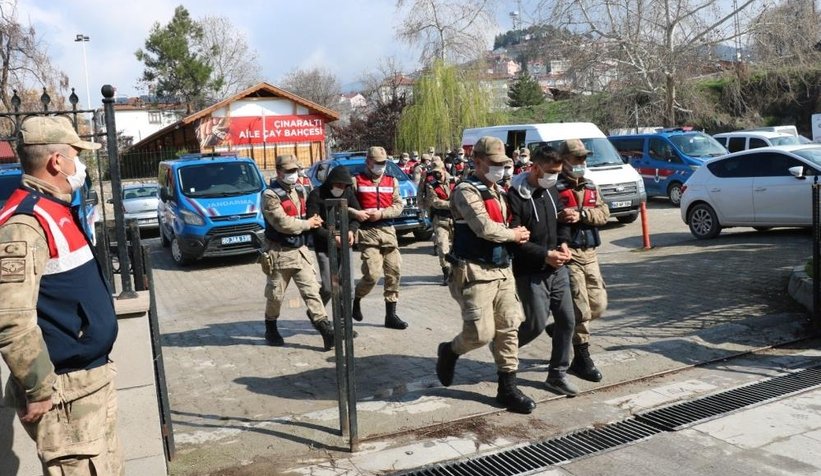 Sakarya dahil 3 ilde uyuşturucu operasyonu: 11 tutuklama