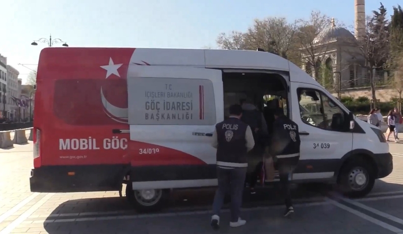 sakarya-dahil-30-ilde-kacak-gocmen-denetimiytdhvxnsev