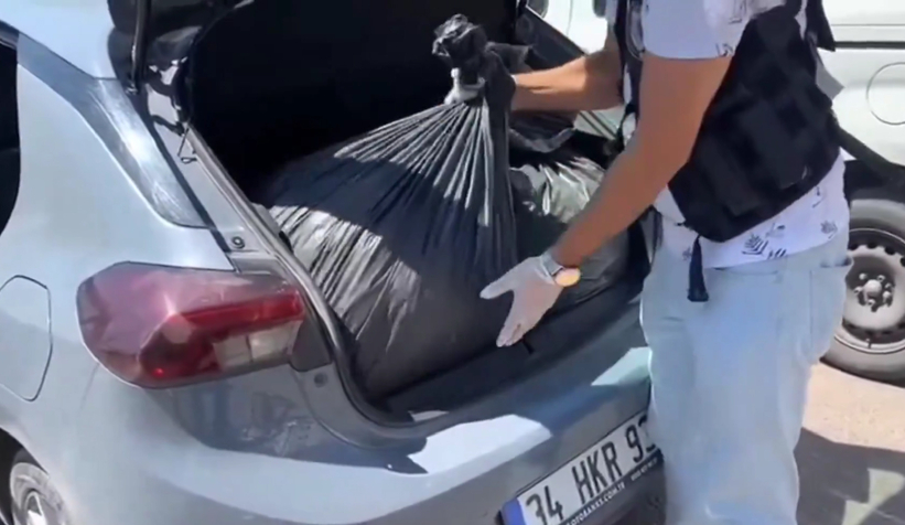 sakarya-dahil-59-ilde-buyuk-uyusturucu-operasyonunfdwsfvwoh