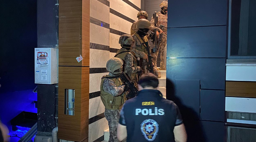 sakarya-dahil-7-ilde-dev-operasyon-93-gozalti-kararib1fnwvurww