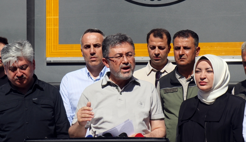 sakarya-daki-orman-yanginiyla-ilgili-3-kisi-gozaltindazxfzoudjbn