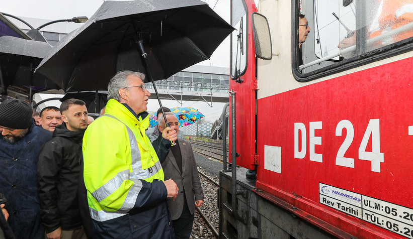 sakarya-dan-40-konteyner-daha-yola-ciktimksxam1pzz