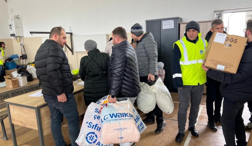 Sakarya'dan deprem bölgesine yardım eli