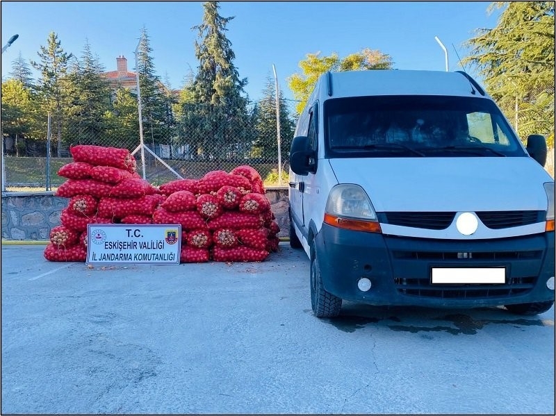 sakarya-dan-gidip-tonlarca-sogan-caldilarqklavzi3am