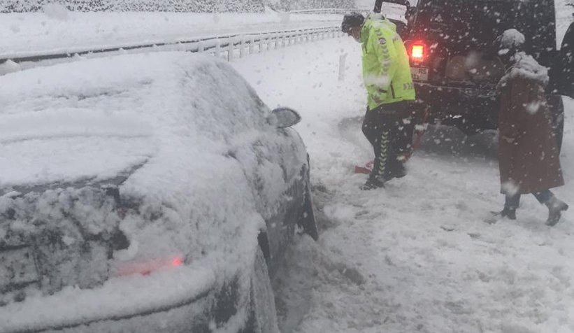 Sakarya'dan kar manzaraları