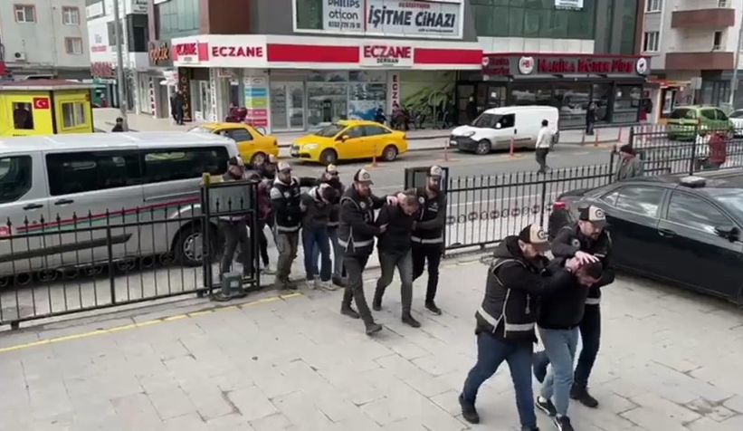 sakarya-dan-tekirdag-a-kacirdiklari-kisiyi-yagmalayip-cinsel-saldiri-uygulamislarrwkwnejjax