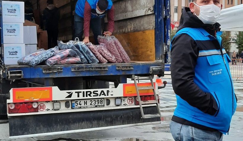 Sakarya depremzedeler için seferber oldu