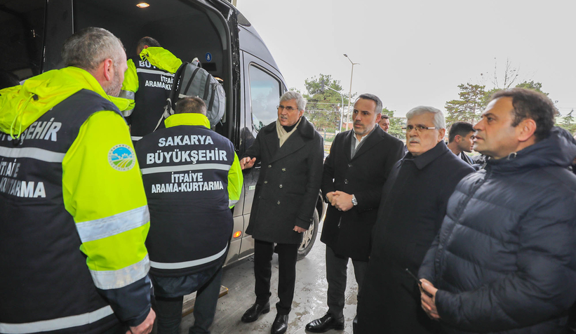 sakarya-depremzedeler-icin-seferber-olduv3ayevl2rd