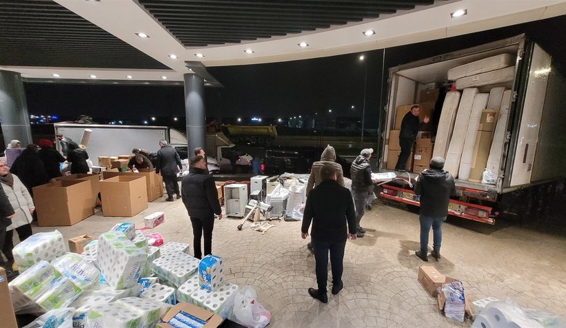sakarya-depremzedelere-destek-olmaya-devam-ediyornvp0wvpbr2