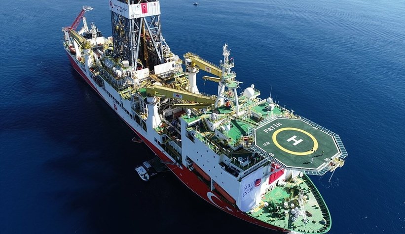 Sakarya Gaz Sahası'nda arama sondajına başladı