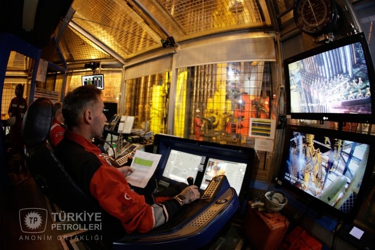 Sakarya Gaz Sahası'nda hedef 25 Mart'ta gazı yakmak