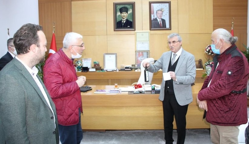 Sakarya Gazeteciler Birliği'nden Yüce'ye ziyaret