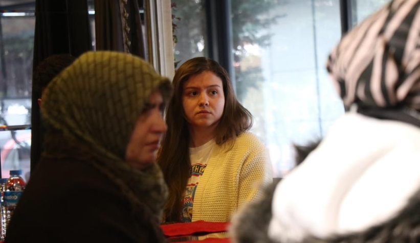 sakarya-gelen-depremzedeler-yasadiklari-aciyi-anlattic2czsvzmeh