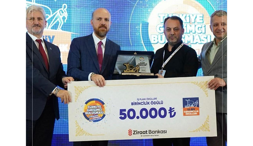 Sakarya GİV’den Türkiye Girişimci Buluşması’nda çifte ödül