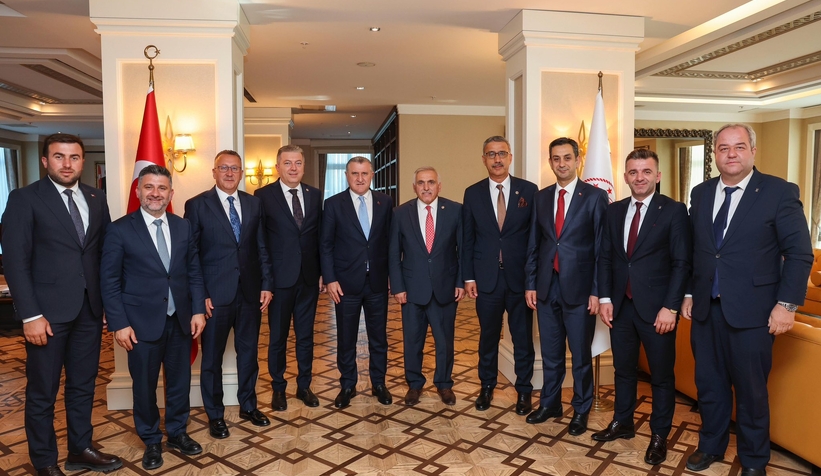 sakarya-heyetinden-bakan-bak-a-ziyaretuwfyz2v0rj