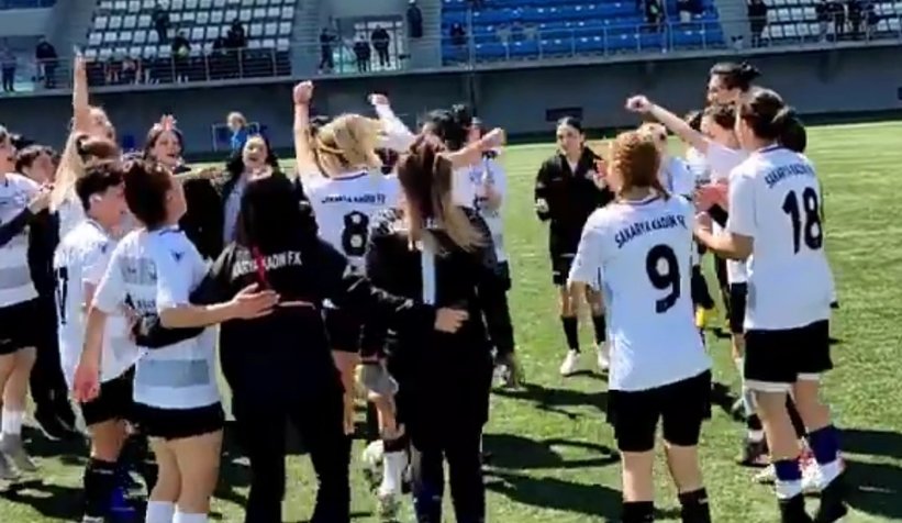 Sakarya Kadın FK 1 Lig'e adını yazdırdı