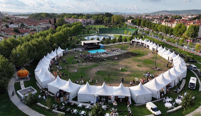 sakarya-kultur-sanat-festivali-devam-ediyoruhb1ujq1ag