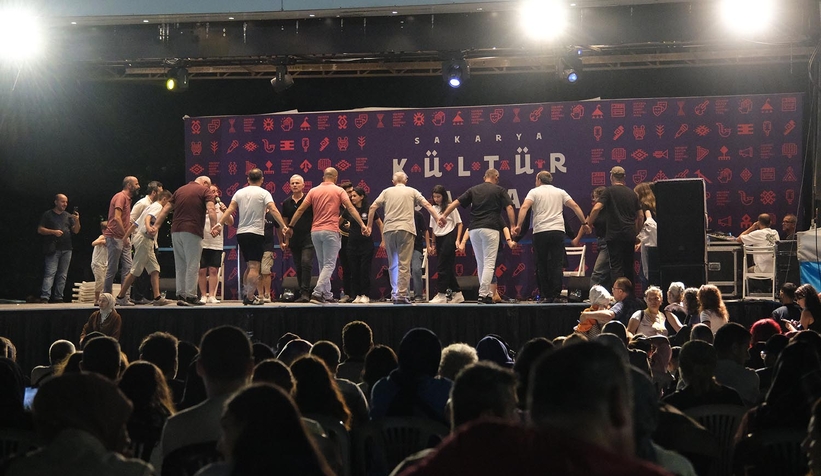 sakarya-kultur-sanat-festivali-devam-ediyoruhb1ujq1ag