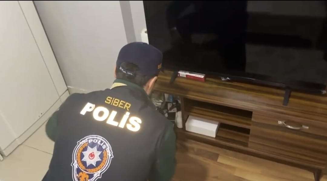 Sakarya merkezli 12 ilde operasyon