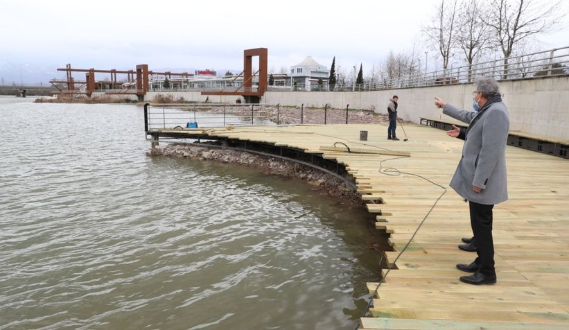 Sakarya Nehri kıyısında rekreasyon projesi başladı