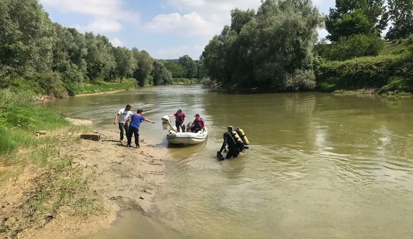 Sakarya Nehrine giren Suriyeli çocuk boğuldu