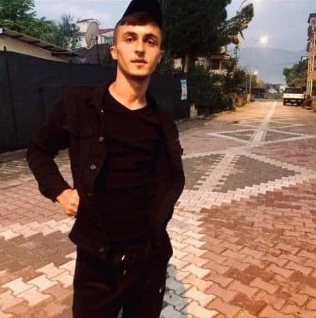 Sakarya Nehri’ni geçmek isterken kayboldu