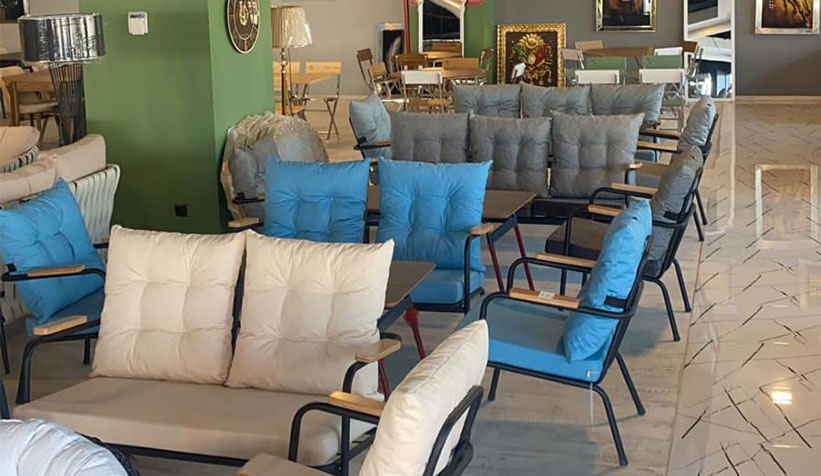 sakarya-nin-en-buyuk-bahce-mobilyalari-magazasi-venezia-aciliyor-su9sa3nldj